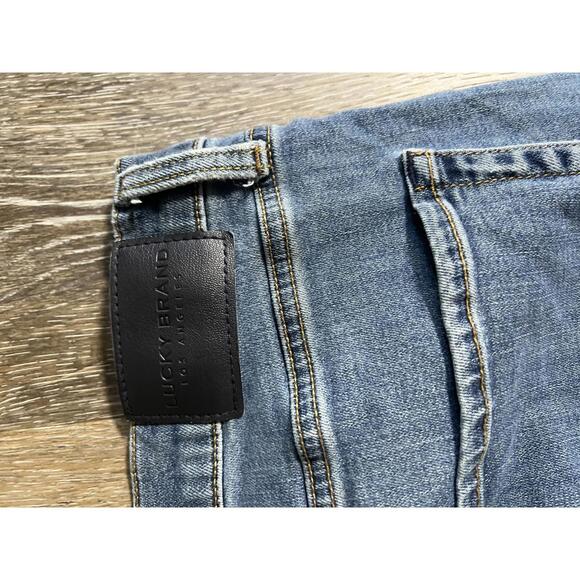 Lucky brand Classic Blue Denim Jeans Size 42  Waist - Picture 8 of 8